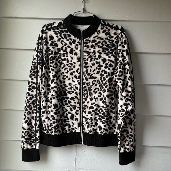 Tail Leopard Cheetah Print Women's Jacket - Picture 1 of 6